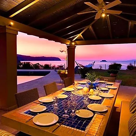Monambeles Hotel Dilinata