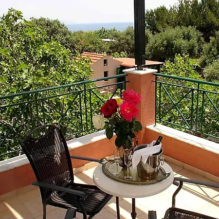 Monambeles Hotel Dilinata