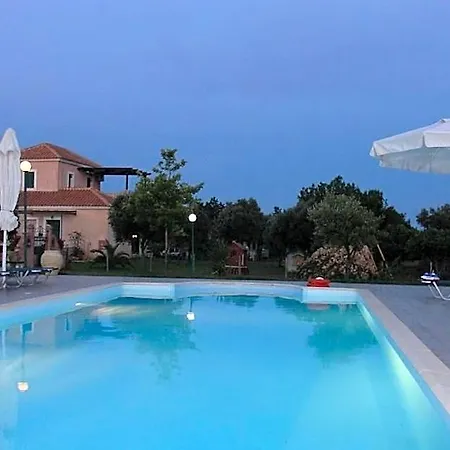 Hotel Monambeles Dilinata