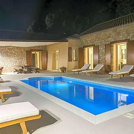 Hotel Monambeles 3*